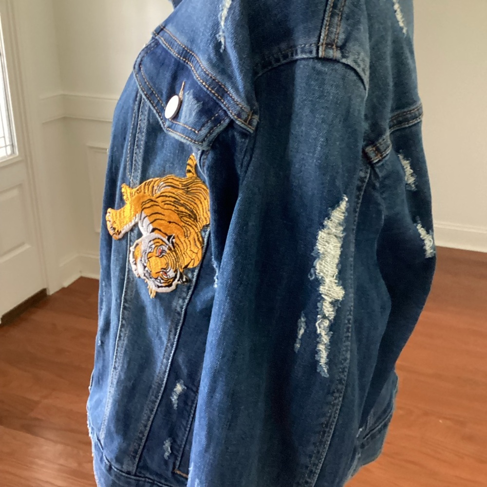DENIM  Customized Distressed Patch Jacket - Picture 9 of 9